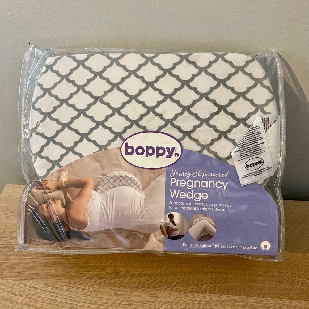 boppy pregnancy wedge pillow